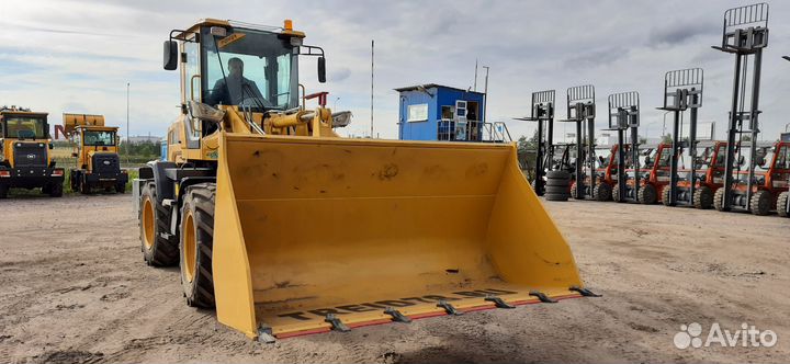 Фронтальный погрузчик LuGong LG 938, 2023