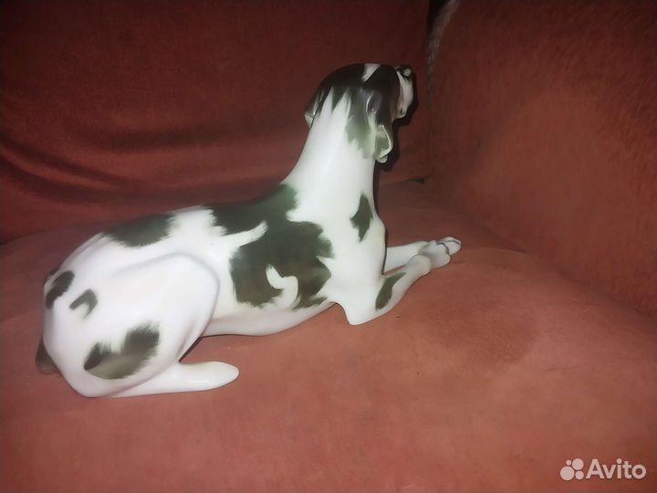 Фарфоровые статуэтки, собаки
