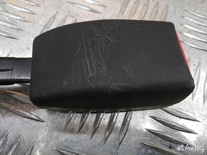 Ответная часть ремня безопасности Mazda Mazda3/Maz