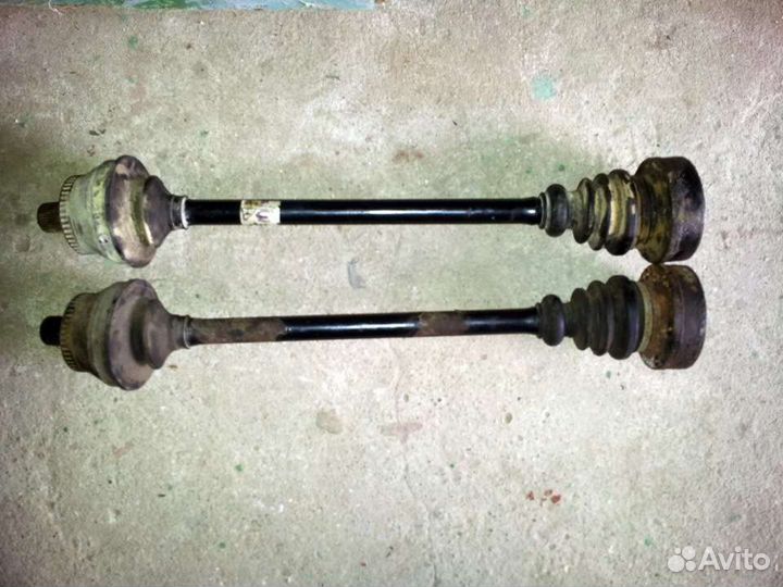 Привод задний