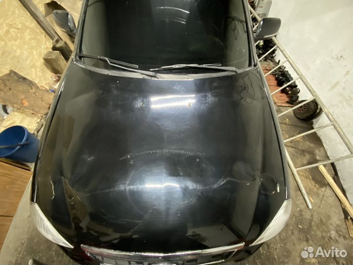 Капот на priora черный