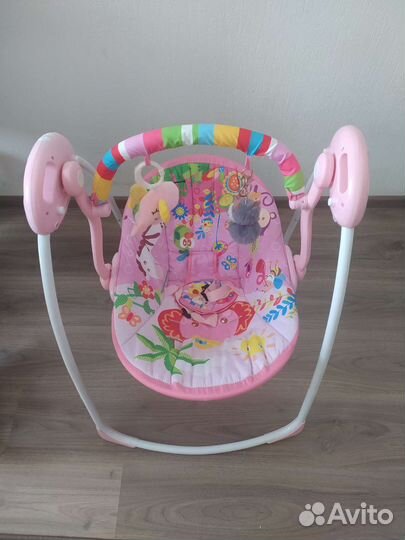 Детские качели в отличном состоянии