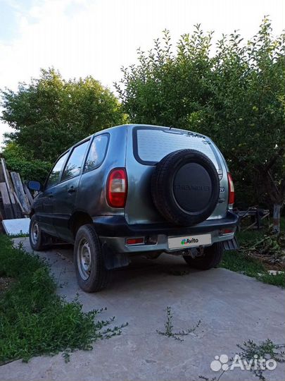 Chevrolet Niva 1.7 МТ, 2008, 500 км