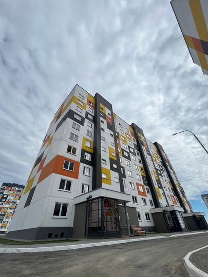 2-к. квартира, 66,4 м², 9/10 эт.