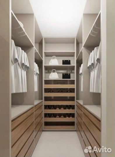 Вместительная гардеробная