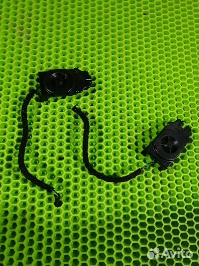 Динамик передней двери Mercedes w210