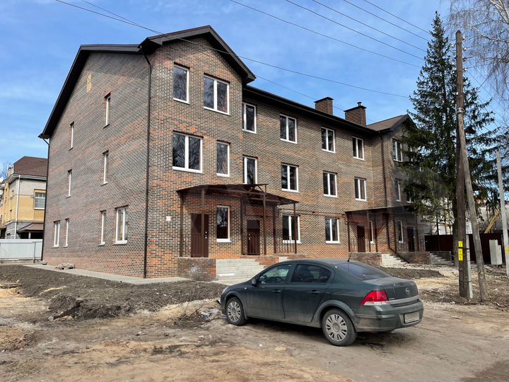 Таунхаус 95,1 м² на участке 1 сот.