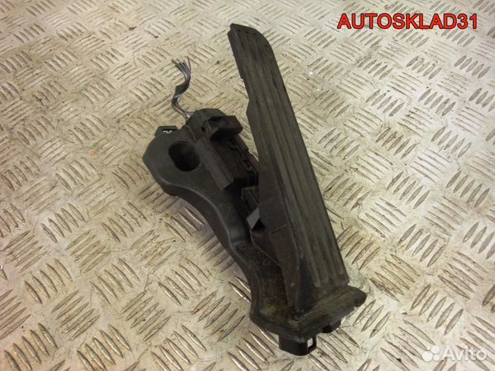 Педаль газа Volkswagen Passat B6 1K1721503P