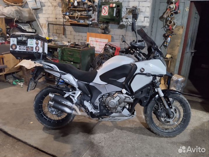 Хонда VFR 1200 Crosstyller