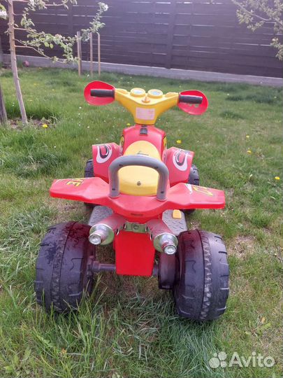 Детский квадроцикл на аккумуляторе