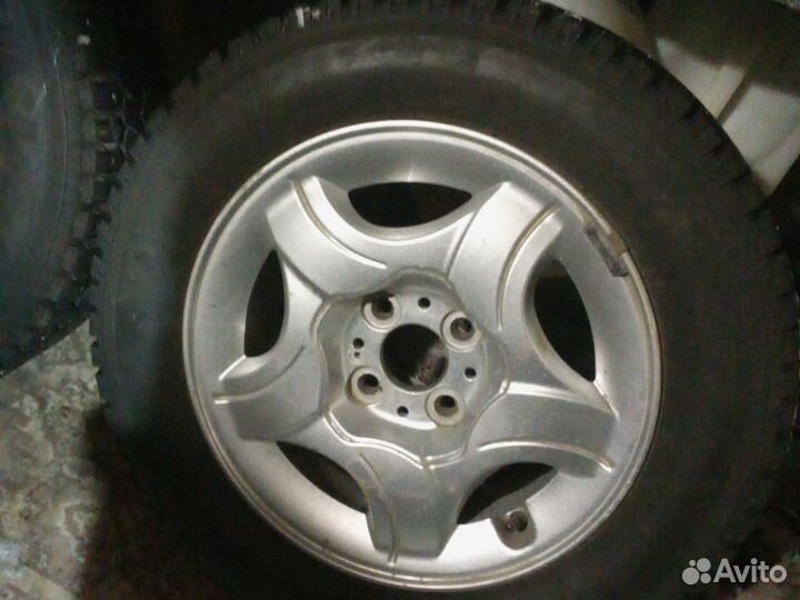 Yokohama IceGuard Stud IG65 185/65 R14 86Q