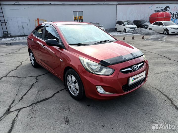 Hyundai Solaris 1.4 AT, 2013, 86 000 км