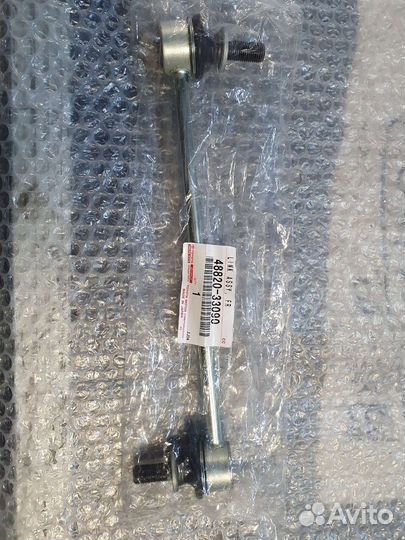 Стойка переднего стабилизатора Toyota Camry V70/ES