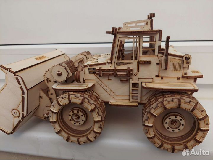 Сборная модель Трактора Бульдог (Lemmo)