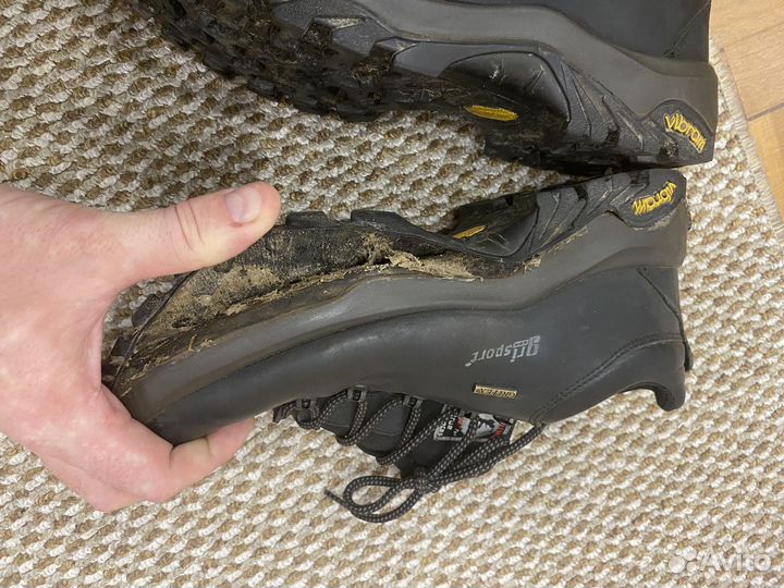 Ботинки grisport 43, нужен ремонт