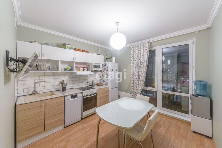 3-к. квартира, 76,5 м², 10/16 эт.