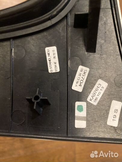 Накладка декоративная левая audi A8 4H