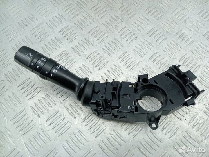 Переключатель поворотов подрулевой Kia Soul AM 1.6