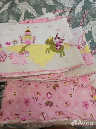 Бортики в кроватку