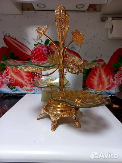 Конфетницы на ножках