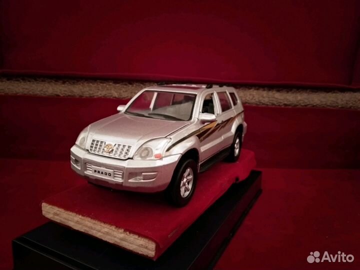 Toyota land cruiser 200