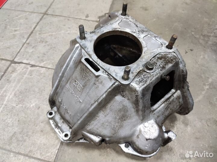 Картер сцепления Волга Газель змз-402