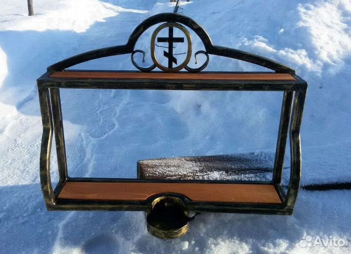 Полка для икон