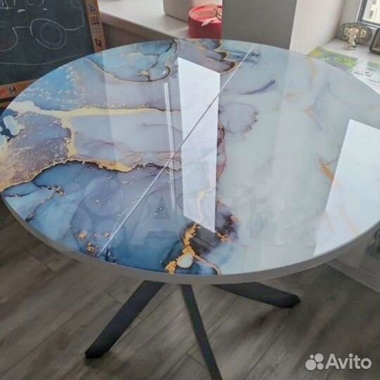 Круглый раздвижной стеклянный стол