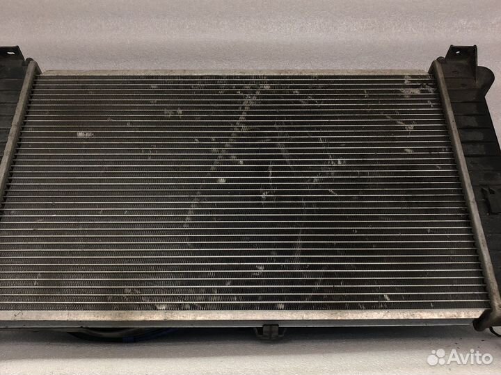 Радиатор охлаждения вентилятор Ford Contour