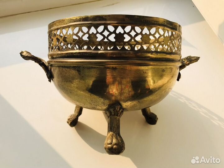 Вазоны для цветов