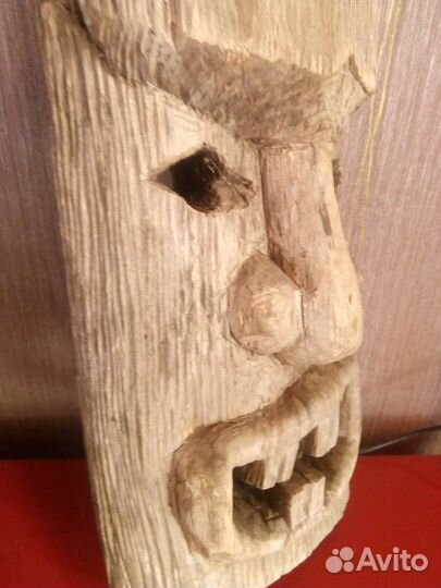 Старинный идол, резьба ро дереву