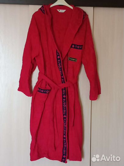 Мужской махровый халат с капюшоном