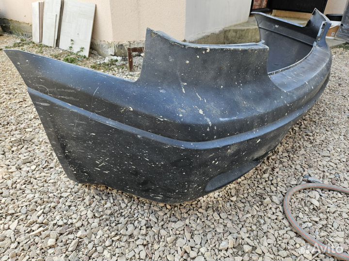 Бампер задний на мицубиси аутлендер 1