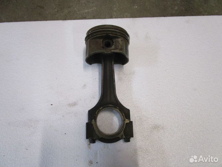 Поршень с шатуном Ssang Yong Rexton I 2001-2006 (1