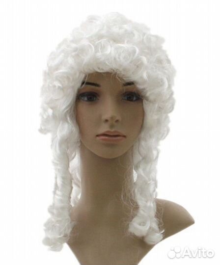 Карнавальный парик маркиза