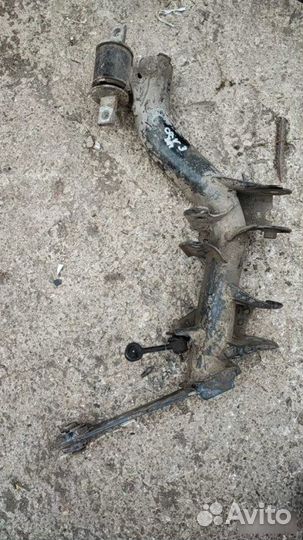 Рычаг продольный задний правый Honda Cr-V