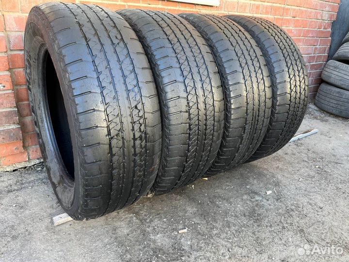 Bridgestone Dueler H/T 684II 275/60 R20