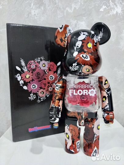 Фигурка bearbrick Flora