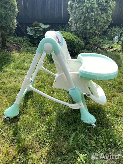 Детский стульчик для кормления