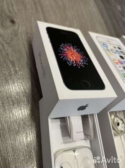Наушники apple