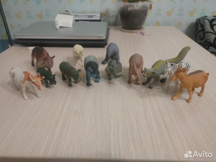 Детские игрушки пакетом из 12 штук