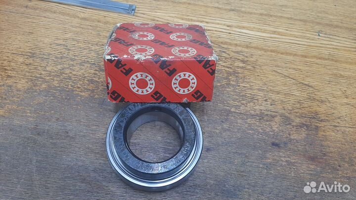 Подшипник 16210