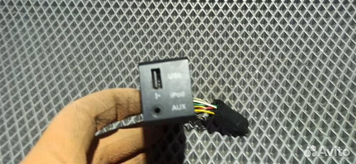 Разъем USB AUX hyundai Santa Fe 2 рест