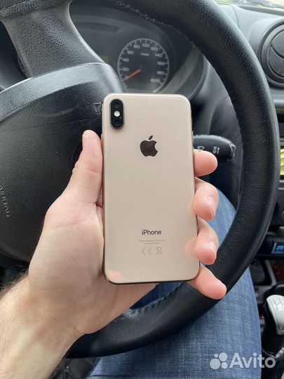 iPhone Xs, 64 ГБ