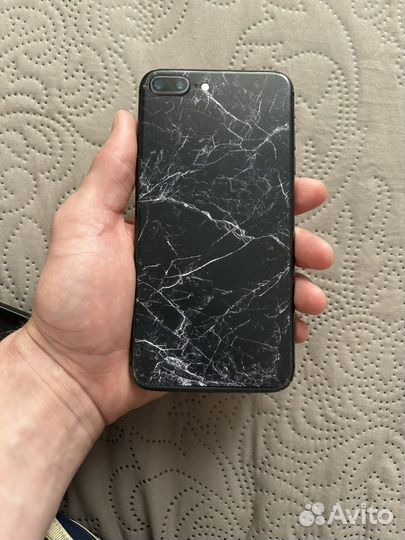 iPhone 8 Plus, 64 ГБ