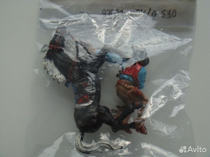 Солдатики Дикий запад Индейцы / ковбои (Lafredo)