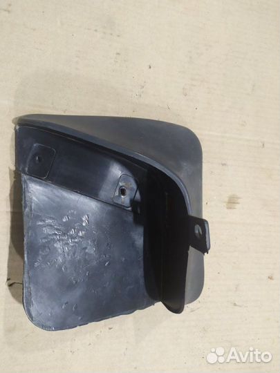 Брызговик задний правый Daewoo Nexia N150 1.5 2012