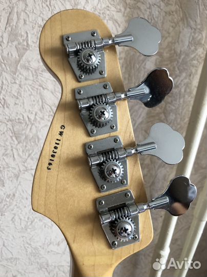 Grass Roots JB Jazz Bass лучший в серии