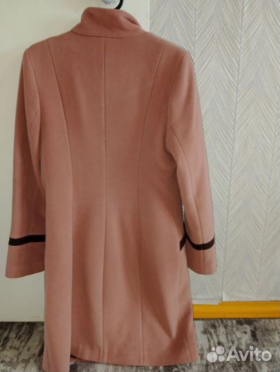 Пальто женское 46 48