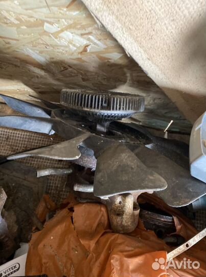 Помпа Шевроле Тахо GMT 400 97г